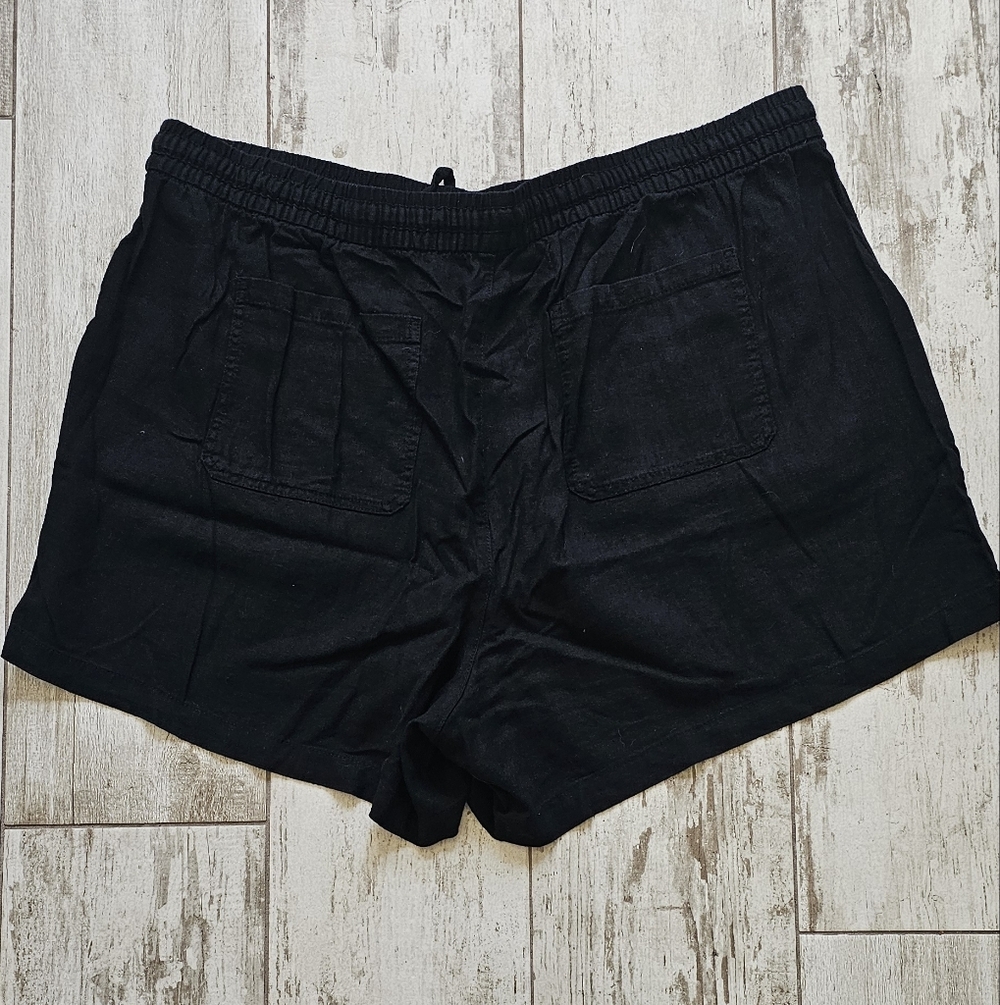 Old Navy Linen Casual Black Elastic Waist Shorts 3X - Picture 2 of 3